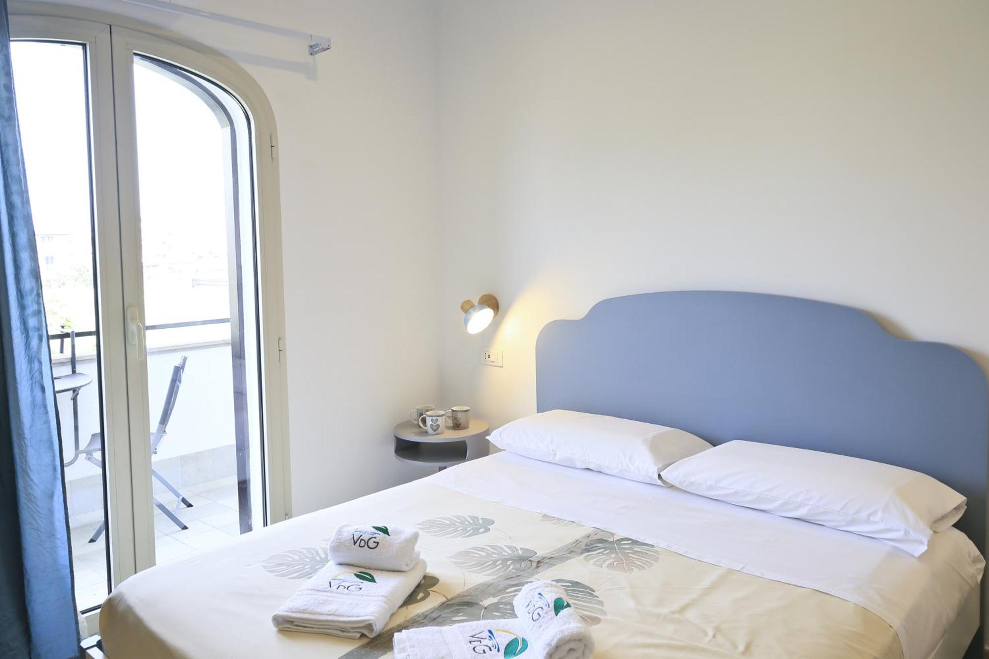 Villa Del Gaudio Rooms & Apartments Castellammare di Stabia Exterior foto