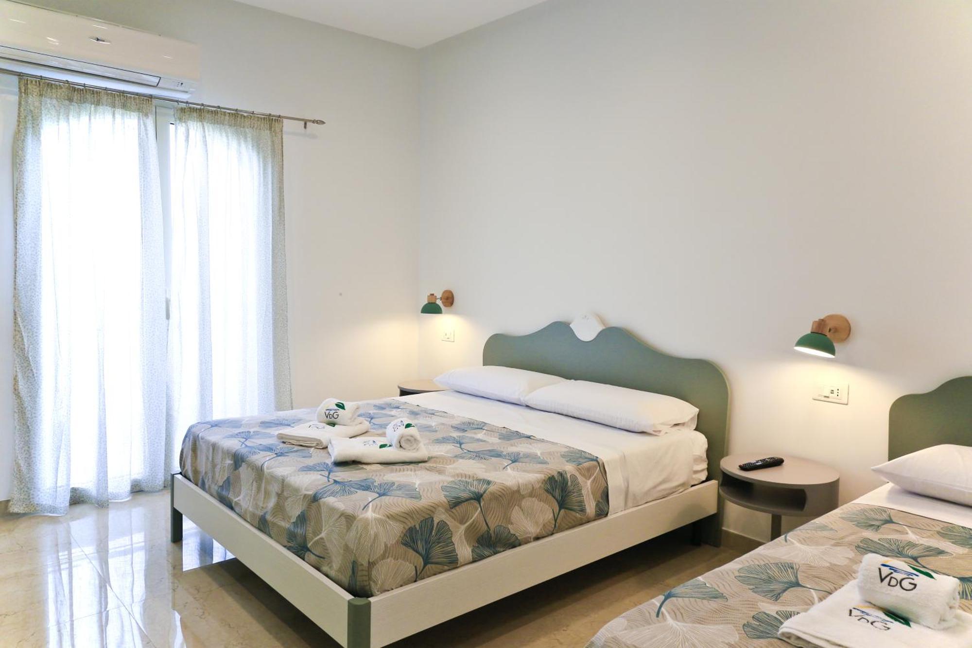 Villa Del Gaudio Rooms & Apartments Castellammare di Stabia Exterior foto