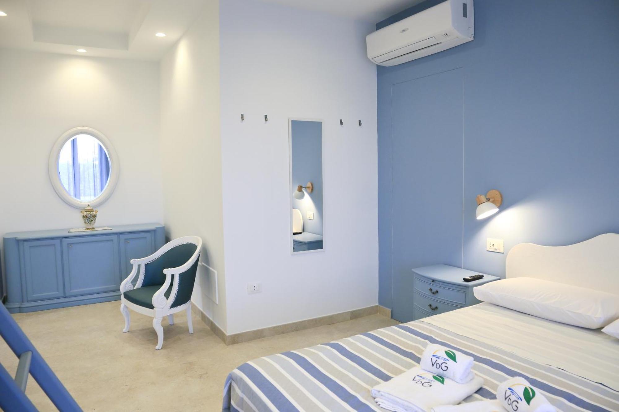 Villa Del Gaudio Rooms & Apartments Castellammare di Stabia Exterior foto