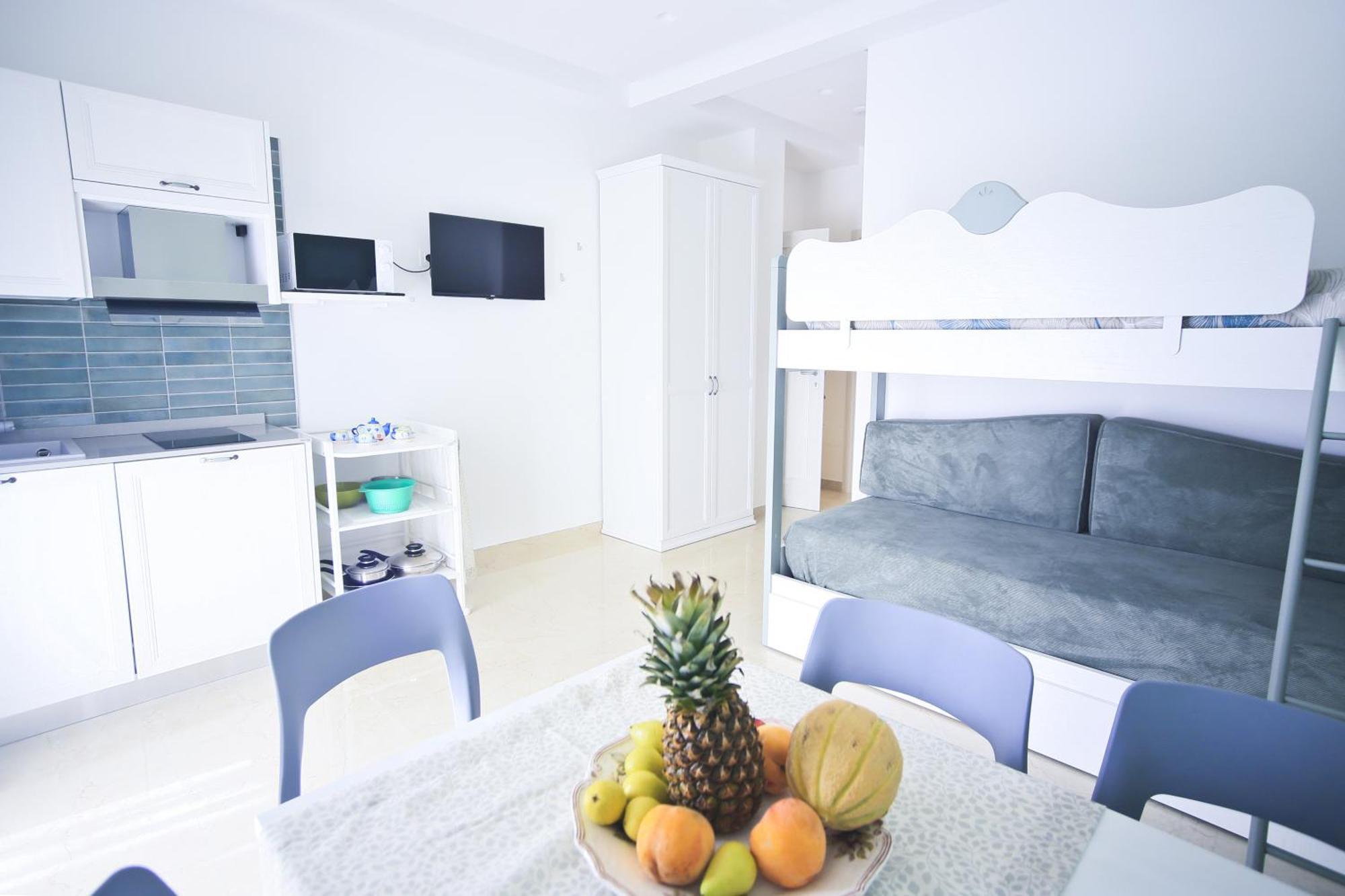 Villa Del Gaudio Rooms & Apartments Castellammare di Stabia Exterior foto