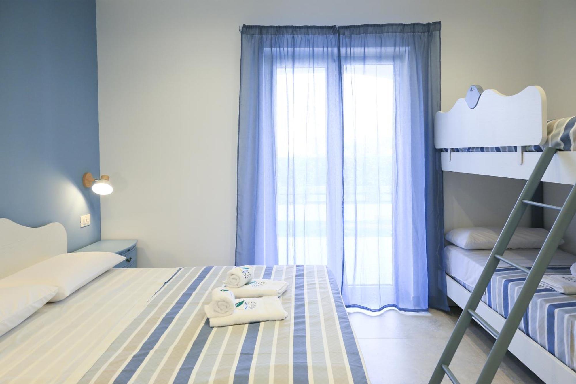 Villa Del Gaudio Rooms & Apartments Castellammare di Stabia Exterior foto